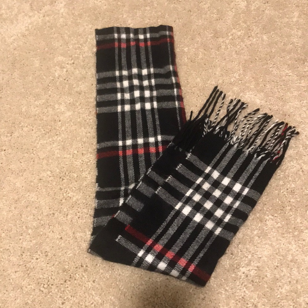 Plaid scarf